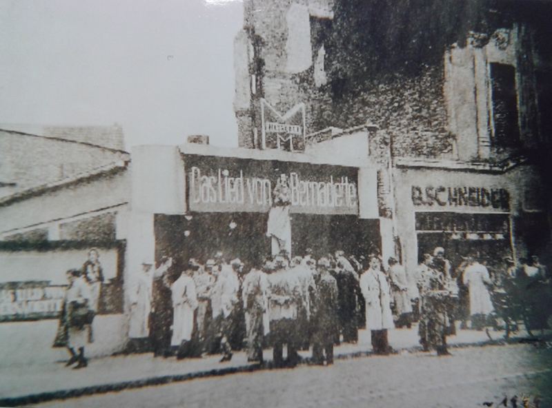 Dieses Foto zeigt das Kino im Jahr 1949. Archiv Heimatverein Bilker Heimatfreunde e. V.