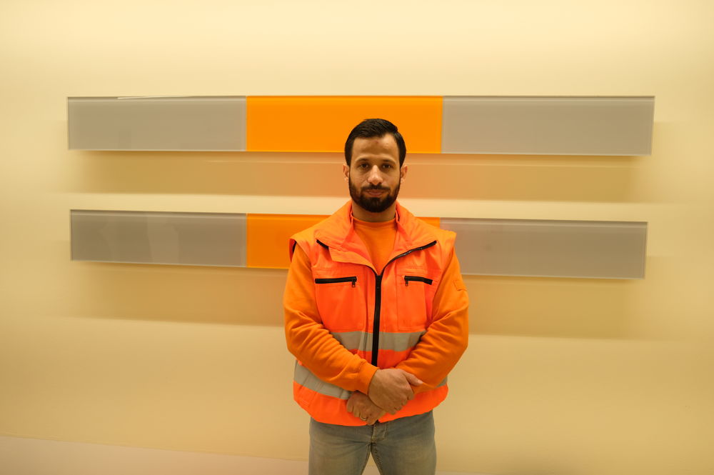 Jacoub aus Syrien, er macht eine Ausbildung als Straßenbauer in Düsseldorf. Foto von: youpod refugees