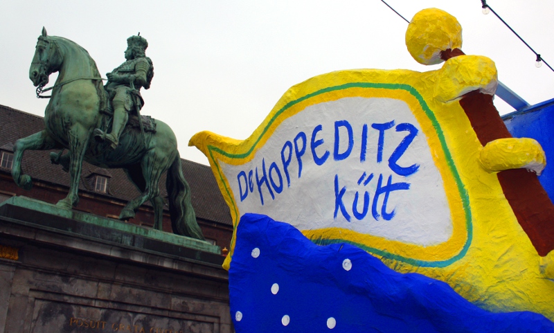 Hoppeditz, Kamelle, Quetschenbüggel und co. Unser Crashkurs hilft euch, die tollen Tage gut zu überstehen. (Foto: youpod)