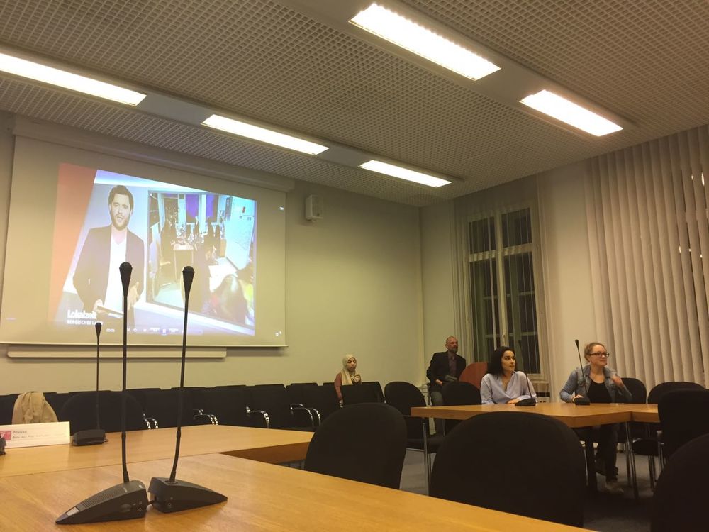Der Jugendrat Solingen stellt seine App vor. (Foto: youpod)