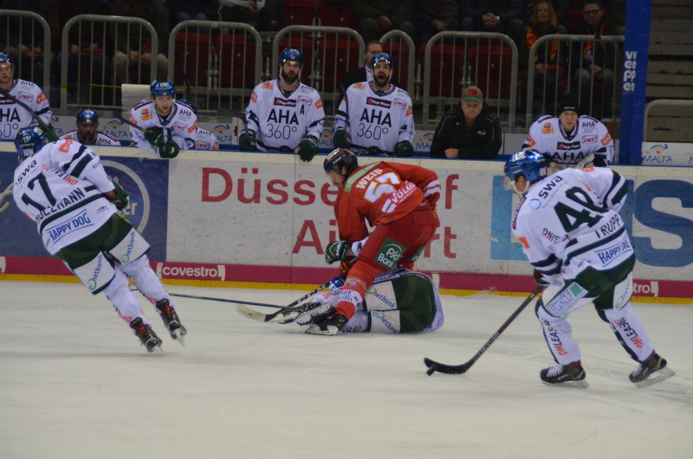 Ein mitreißendes Spiel; Foto: Lara A.