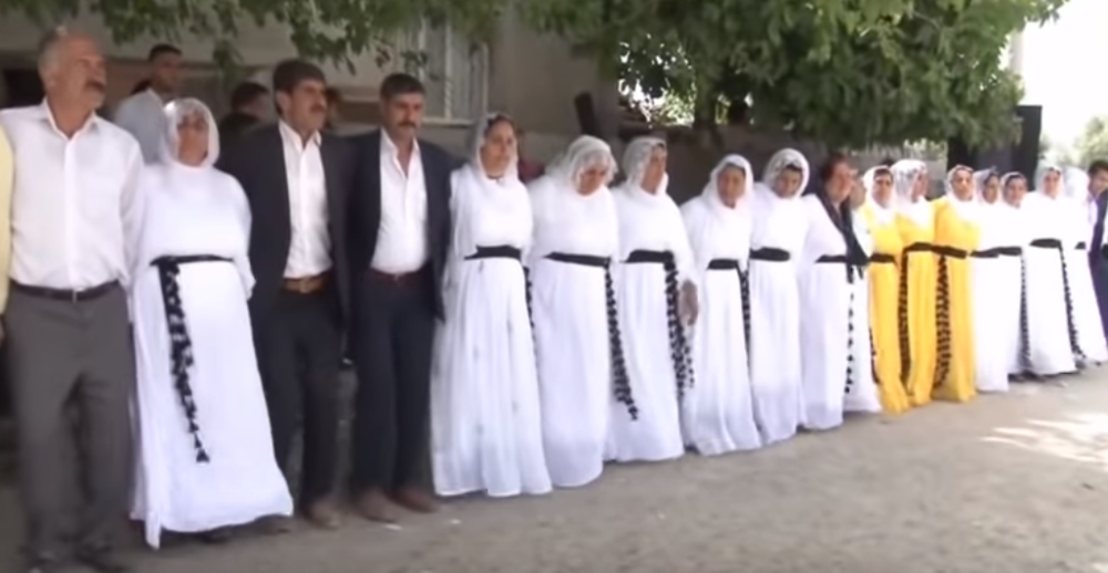Kurdische Hochzeitsfeier/ Kurmandschi-Tanz