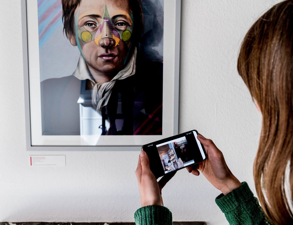 Die neue digitale Museumsrallye wurde von Schüler*innen für junge Nachwuchsdetektiv*innen im Heinrich-Heine-Institut entwickelt. (Foto: Gaby Köster)