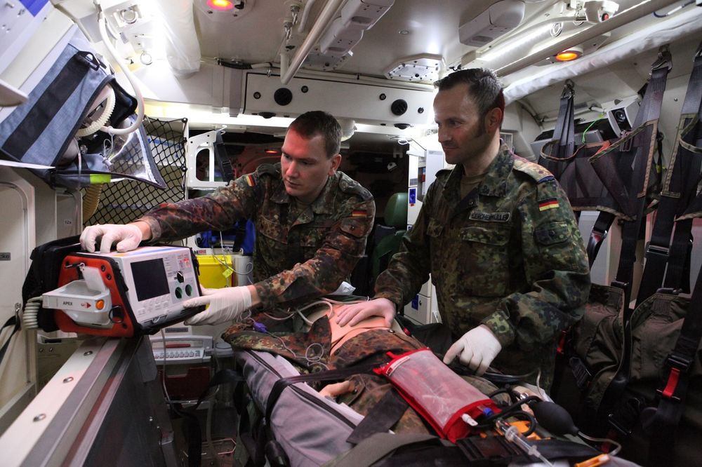 Bundeswehr bedeutet auch Forschung: In der Sanitätsakademie, Foto: youngleadersgmbh
