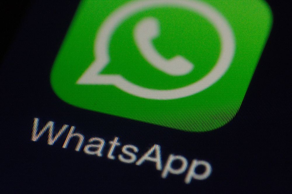 Welche Daten gibt WhatsApp weiter? User sind verunsichert.