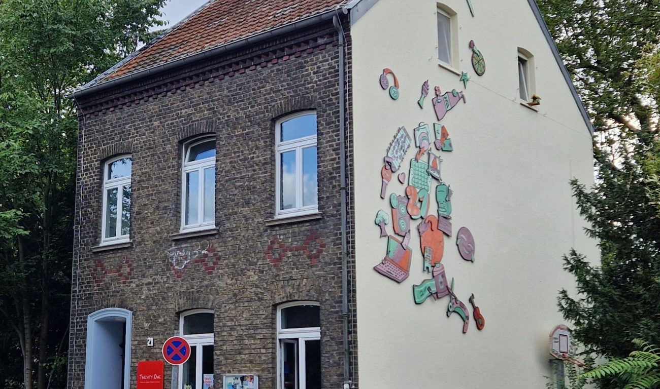 TWENTY ONE - Haus für Jugend, Medien und Kultur TWENTY ONE - Haus für Jugend, Medien und Kultur