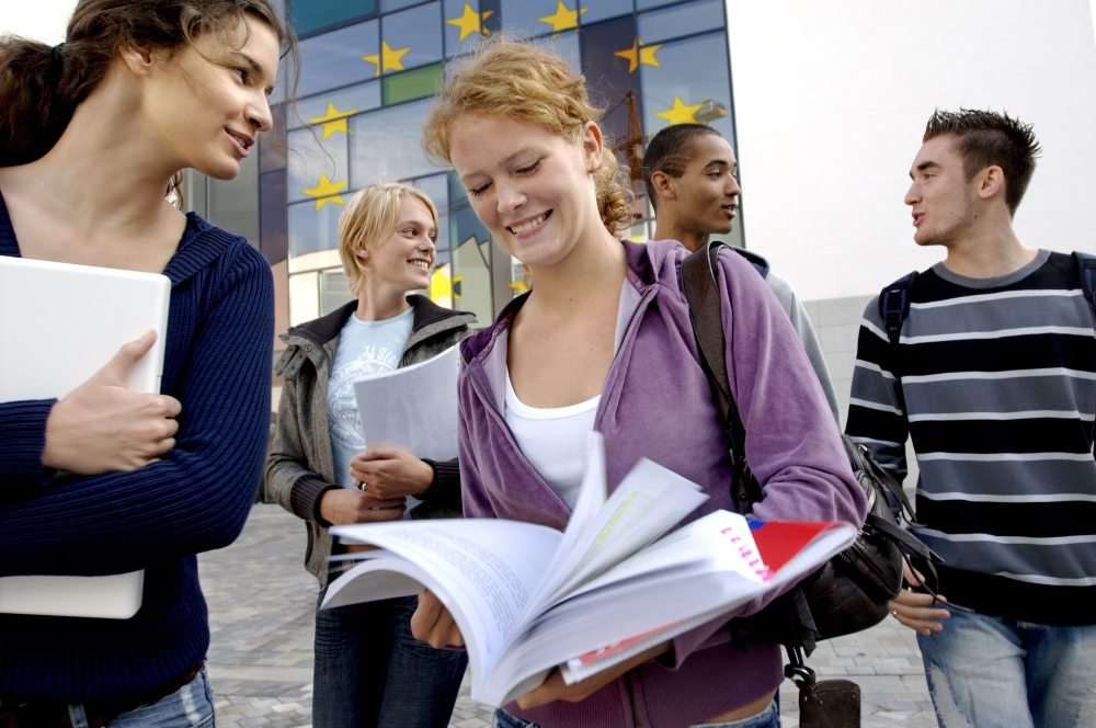 Auslandsstudium.jpg - Studium im Ausland - zeTT // eurodesk