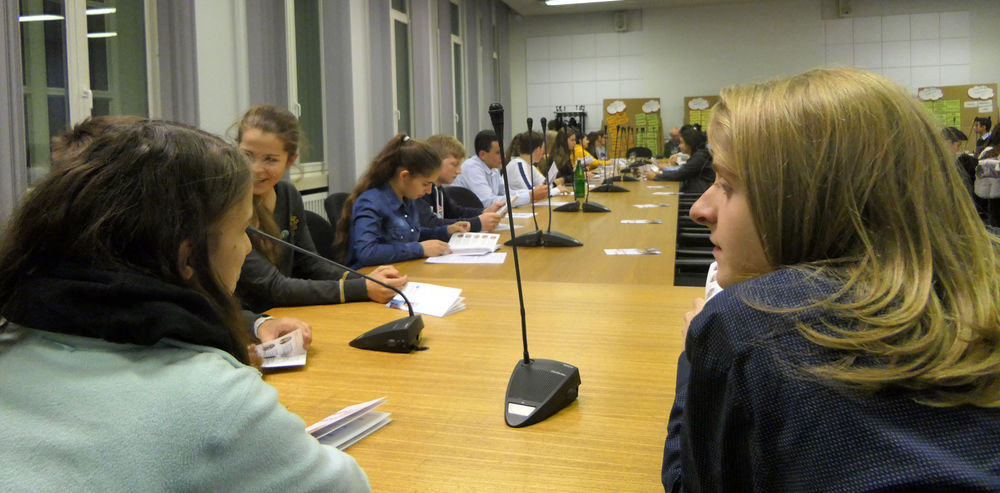 P1020545.jpg - 63 Jugendliche möchten in den Jugendrat: Neue Gesichter, Altbekannte und schon fast Gewählte