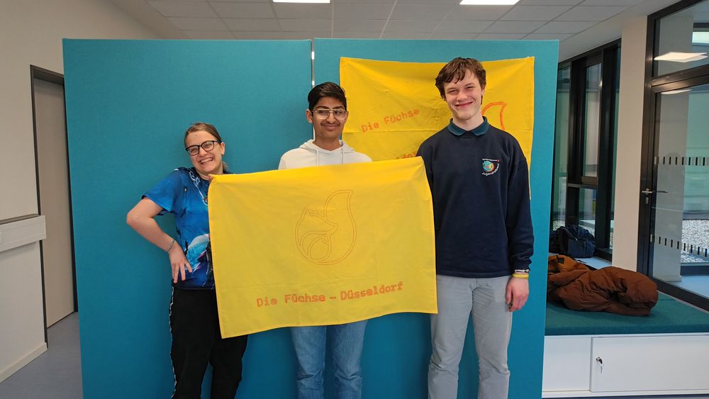 Angelika, Aakarshan und Ben waren Teil des Entwicklungs-Teams und haben sich die Story rund um die "Füchse Düsseldorf" ausgedacht. (Foto: Vivian/youpod)