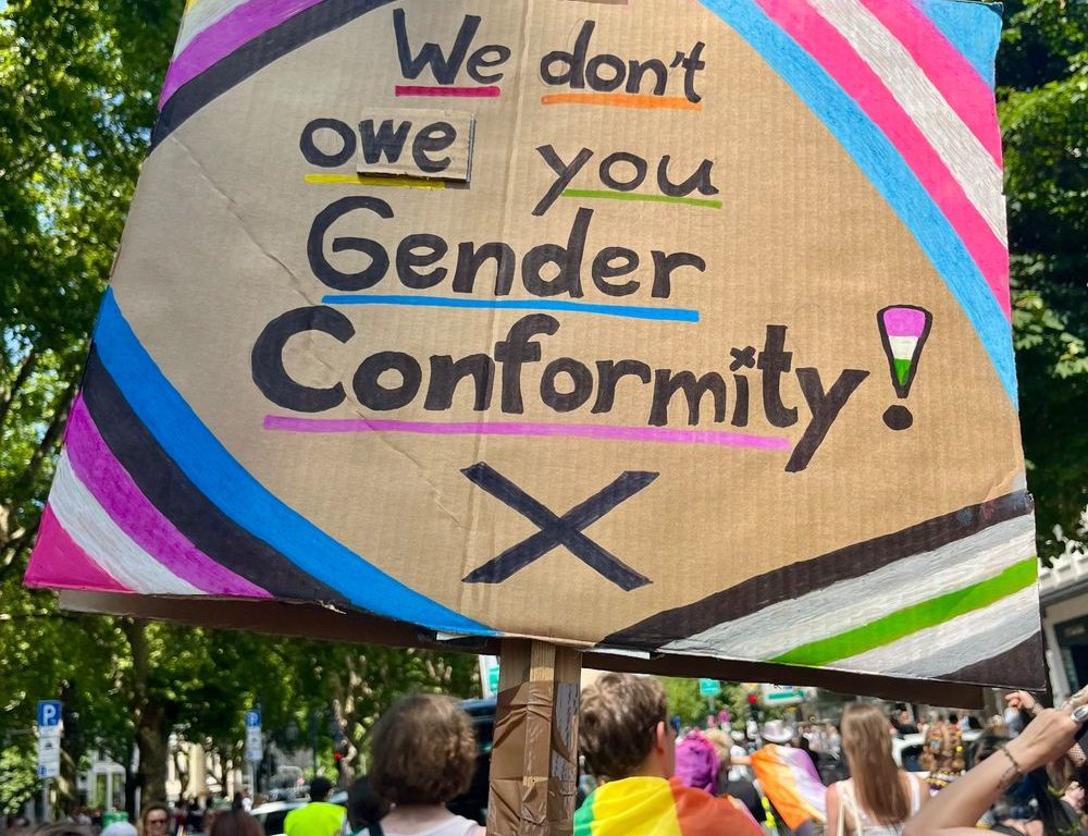 image00004.jpeg - Liebe verbindet – Hass zerstört: Rückblick auf den CSD Düsseldorf 2025